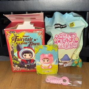 Nommi Fairytale Town - Three Little Pigs